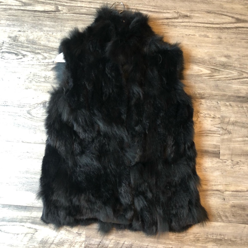 Real Fox + Rabbit Fur Vest - Picture 2 of 9